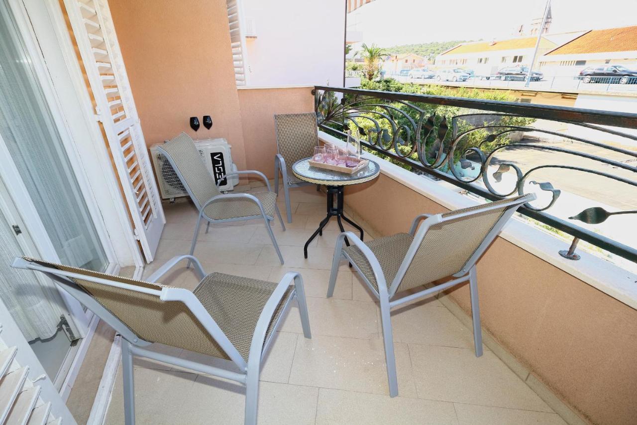 Apartmani Kike Makarska Exterior photo